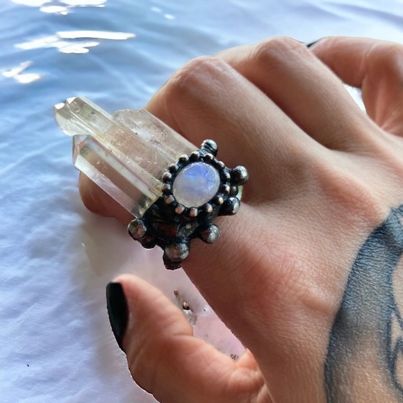 Natural iridescent flash moonstone gem triple crystal quartz adjustable ring - Picture 2 of 16